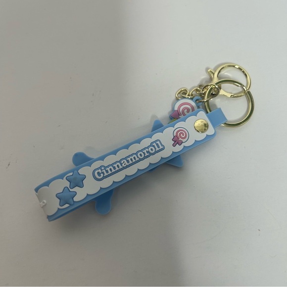 Sanrio Wristlet Keychain 3 different Characters Kuromi, Hello Kitty, Cinnamaroll - Picture 7 of 9